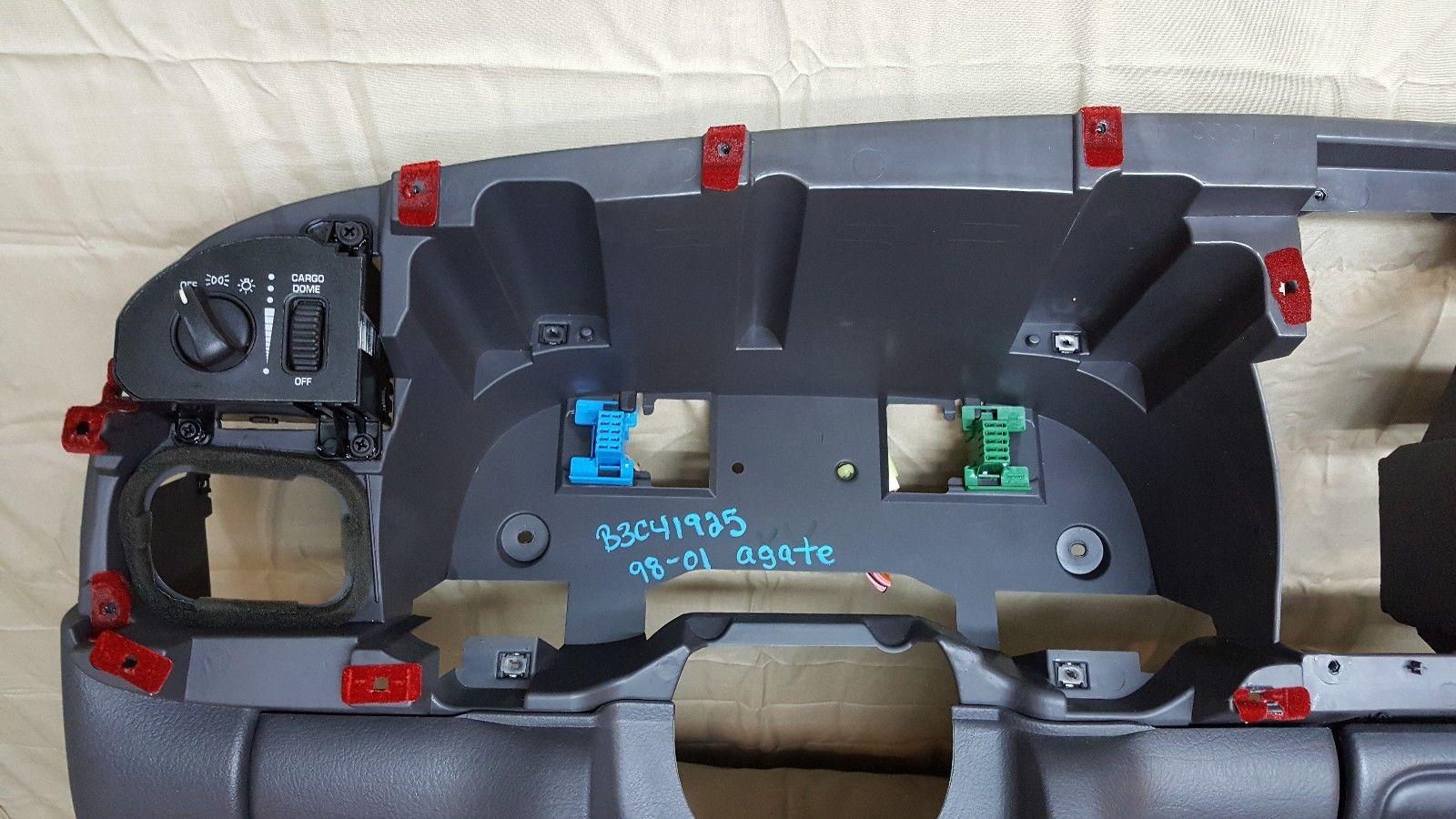 1998 Dodge Complete Dash 002 - Copy.jpg